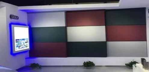 黃石公司攜新產(chǎn)品亮相全國建筑金屬圍護(hù)系統(tǒng)行業(yè)專家學(xué)術(shù)年會(huì)